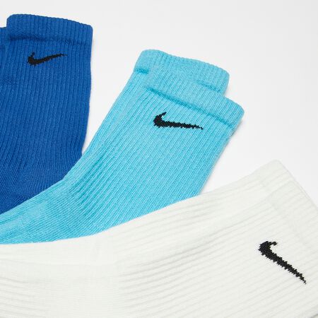 Tejido Represalias Desnatar Compra NIKE Everyday Plus Cushioned Crew Socks (3 Pairs) multicolor  Calcetines altos en SNIPES