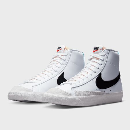 zona Intermedio Un fiel Compra NIKE Blazer Mid '77 Vintage white/black/blue lighting/white White  Sneakers en SNIPES