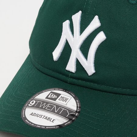 9 Twenty League Essential New York Yankees 