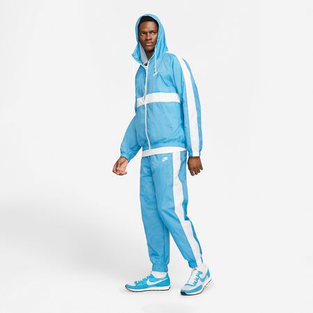Compra NIKE Sportswear Hooded Woven Tracksuit dutch blue Chándales SNIPES