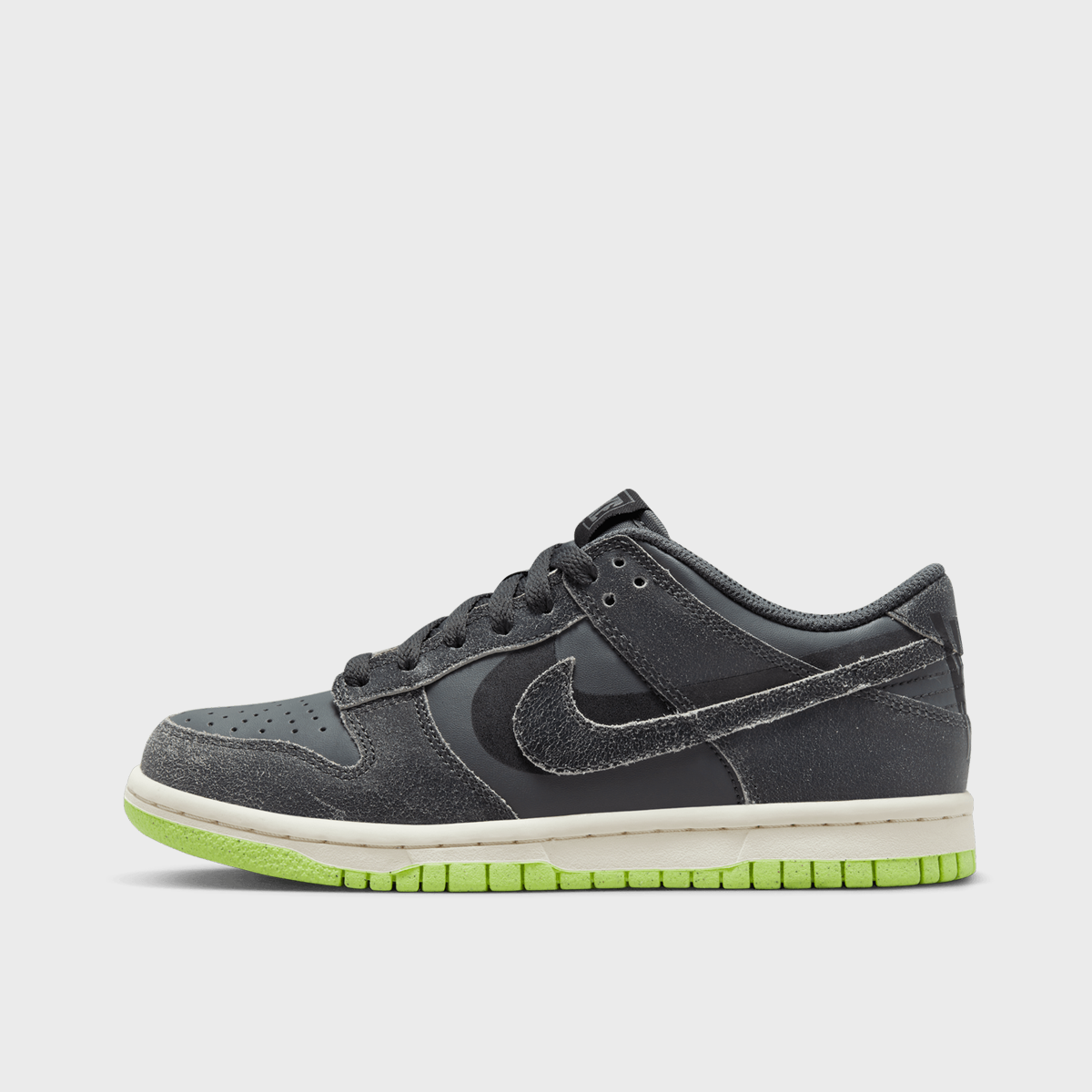 NIKE DUNK LOW - Snipes